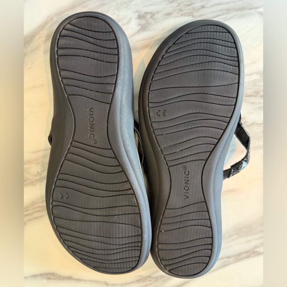 Vionic Raysa Sandal - Picture 6 of 10